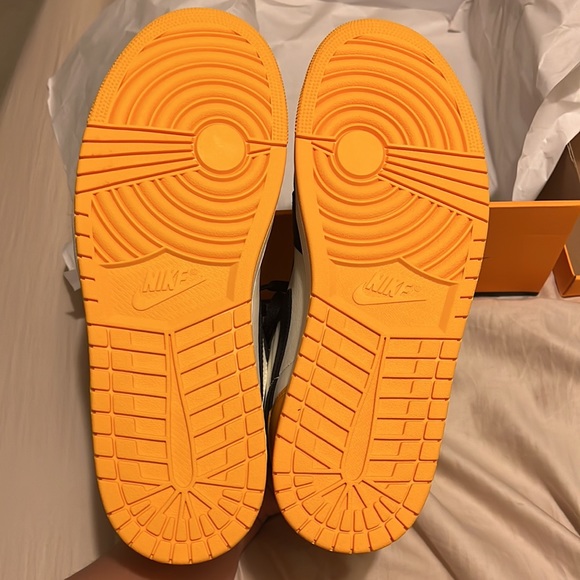 Nike Air Jordan 1 Retro High OG TAXI size 11.5 men’s New - Picture 2 of 4